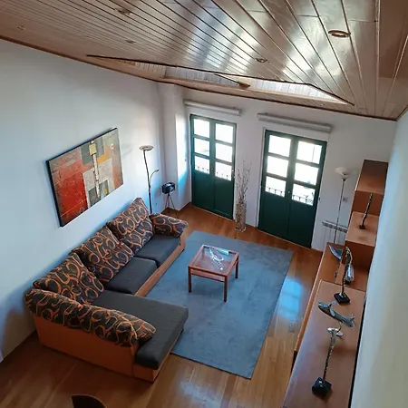 Atico Duplex En Plaza De Trascorrales