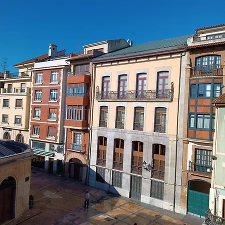 Διαμέρισμα Atico Duplex En Plaza De Trascorrales Οβιέδο